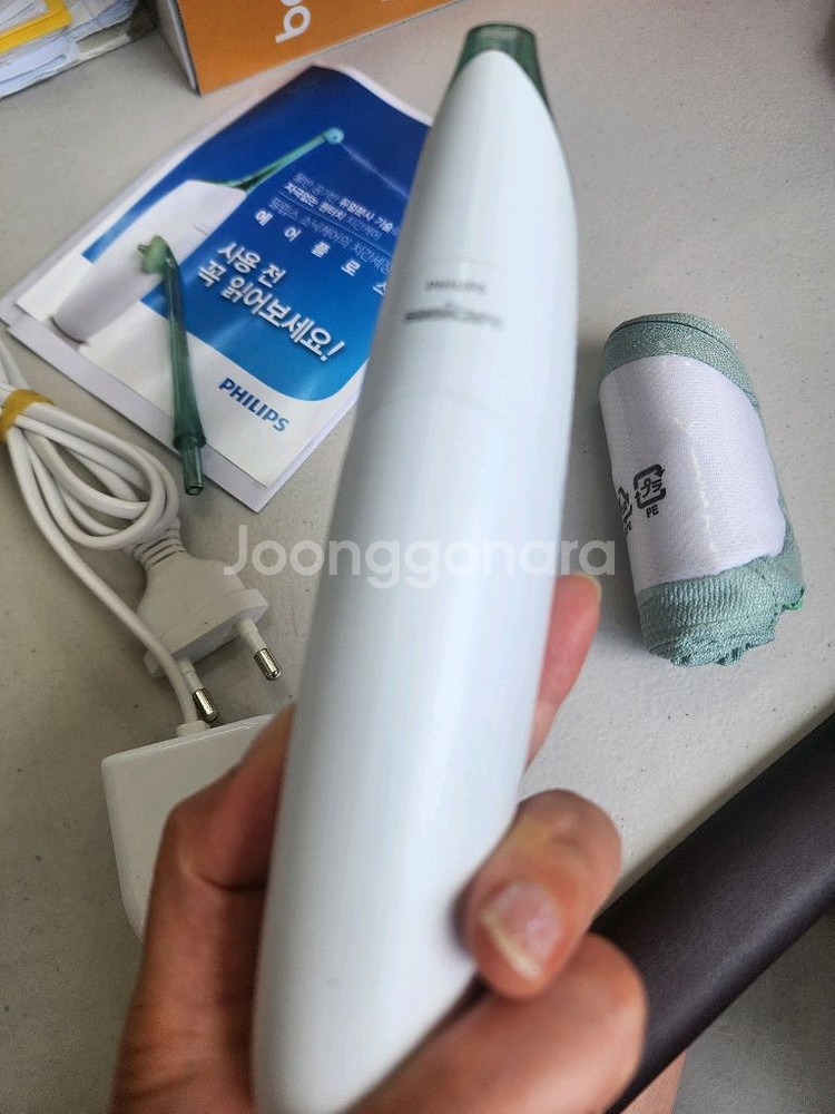 필립스 소니케어 에어플로스 구강세정기--1