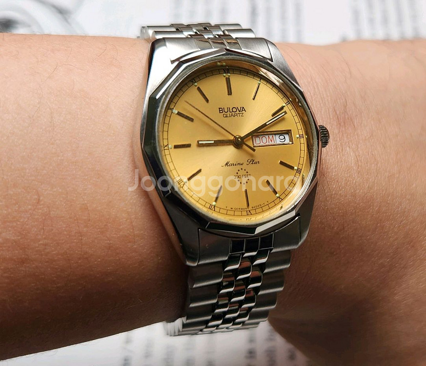 부로바 마린스타 데이데이트 샴골판 각베젤 콤비쿼츠 쥬빌--5