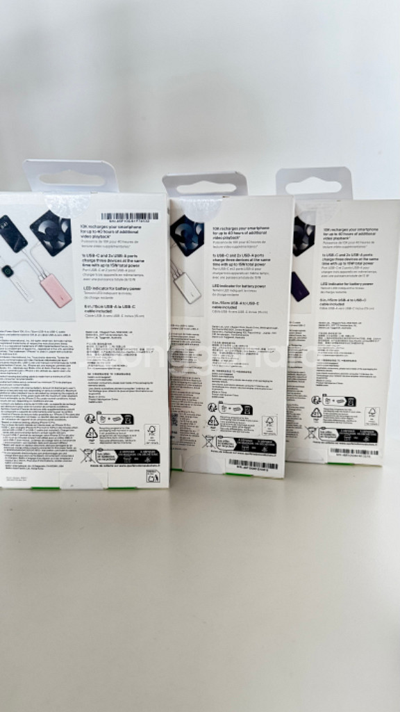 [벨킨] 10000mAh 3포트 15W PD 고속 충전--2