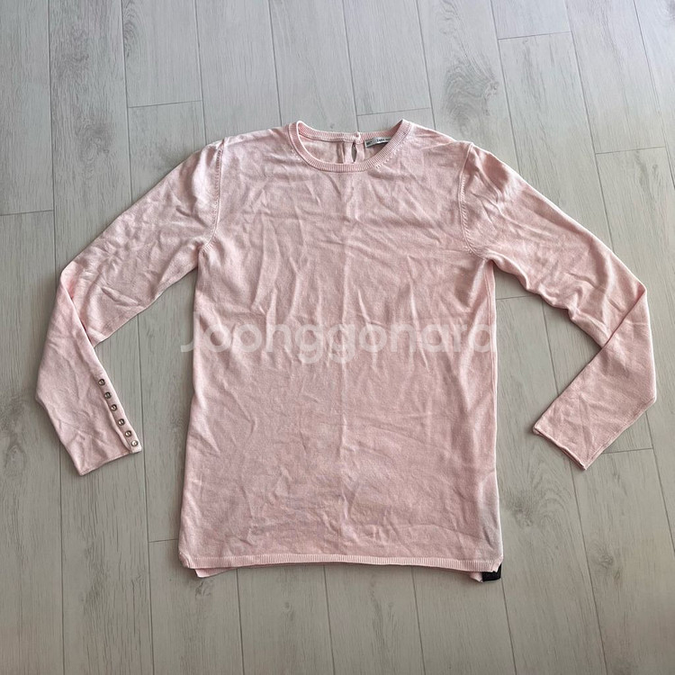 연분홍색 자라 니트 긴팔 슬림핏 여리핏 빈티지 에이블리--1