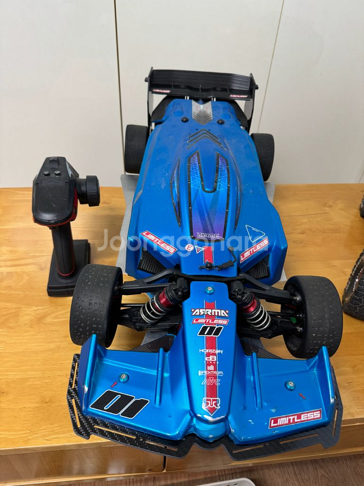 아르마 리미트리스 6S 1/7 풀셋 판매합니다--2