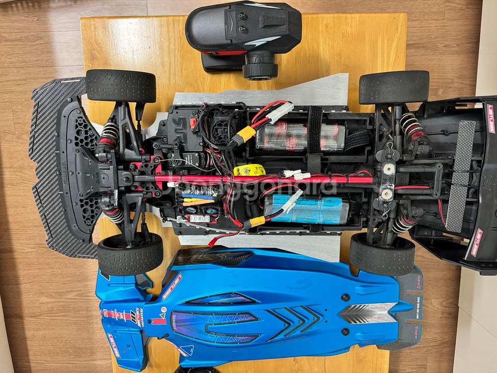 아르마 리미트리스 6S 1/7 풀셋 판매합니다--5