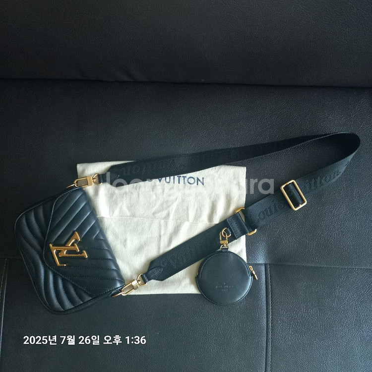 루이비통 뉴 웨이브 멀티 포쉐트 금장 체인백--8