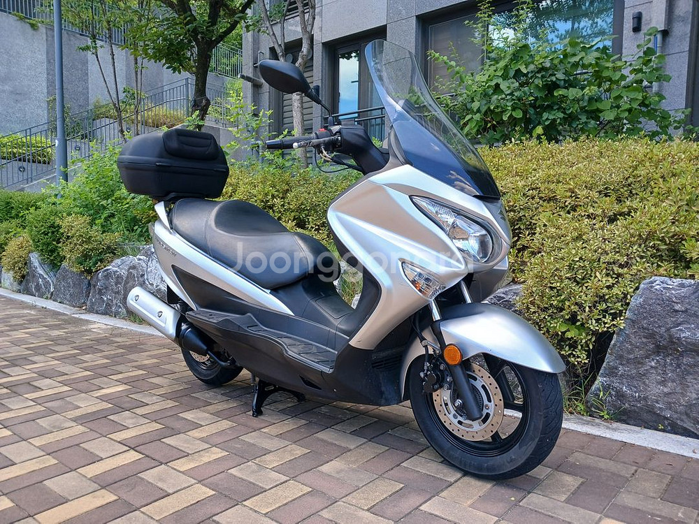 버그만 125 은색 2018년식--0