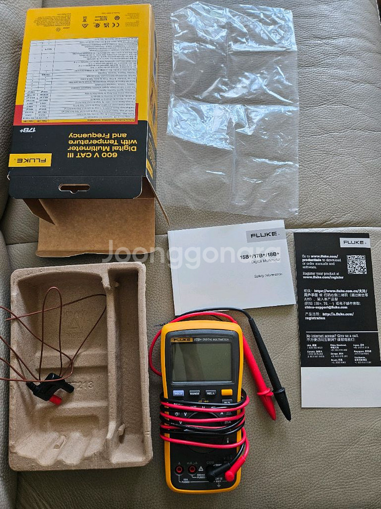 Fluke 17B+ ESP 디지털 멀티미터입니다.--0