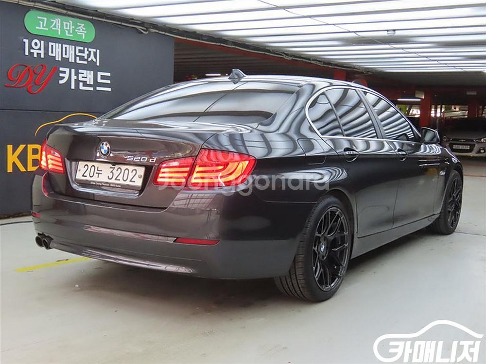 [BMW]5시리즈 (F10) 520d #앱특가--3