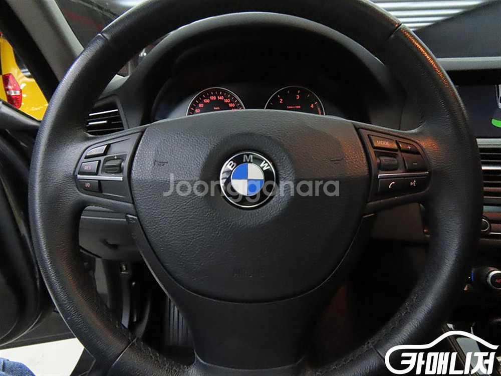 [BMW]5시리즈 (F10) 520d #앱특가--7