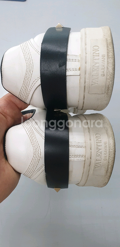 발렌티노 스니커즈--7