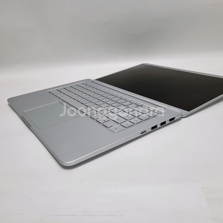 삼성 중고 노트북 15인치/980g/인텔코어/FHD--5