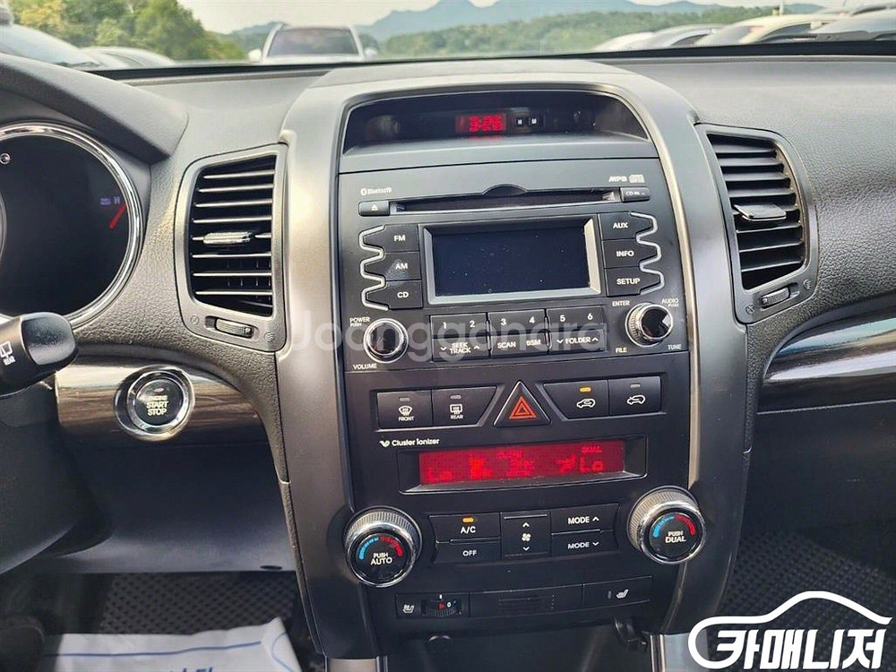 [기아]쏘렌토 R 디젤 2WD 2.0 TLX 최고급형--7