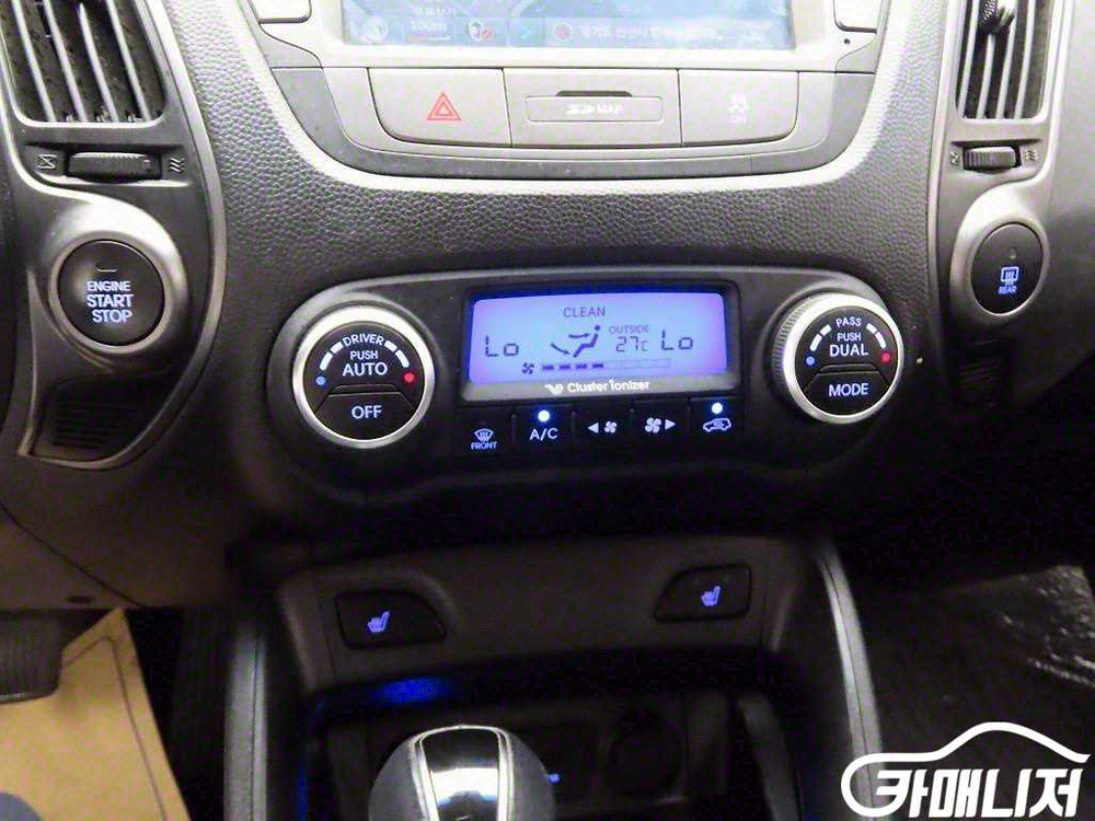 [현대]뉴 투싼iX 디젤(E-VGT)4WD 스마트 스페--9