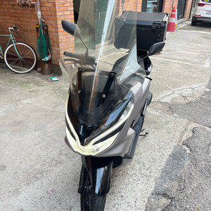 19년형 pcx125 날립니다