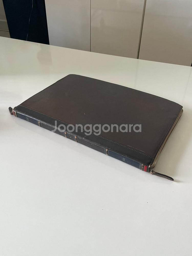 트웰브사우스 맥북 가죽케이스 14인치--6