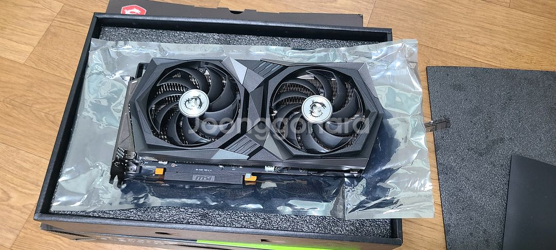 MSI 지포스 RTX 3060 Ti--3