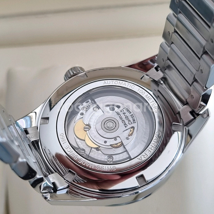 태그호이어 까레라 데이데이트 41mm 로즈골드--7