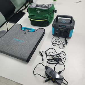 로모스 RS500 500W 파워뱅크+태양광패널 팝니다