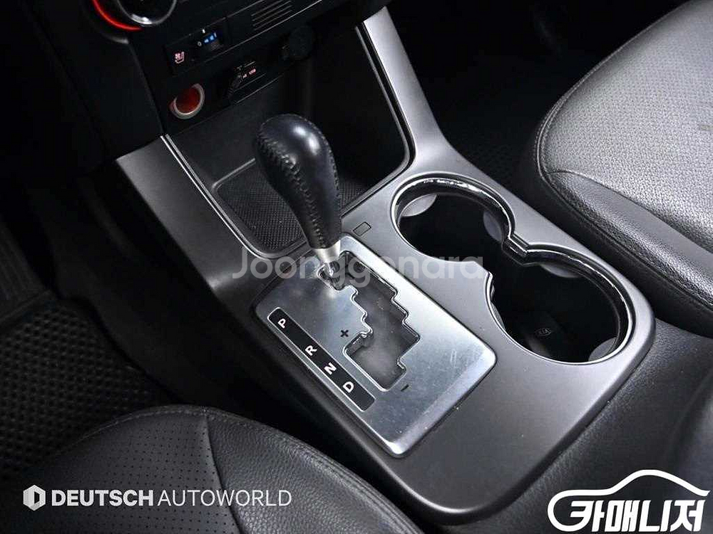 [기아]쏘렌토 R 디젤 2WD 2.0 TLX 프리미엄--8