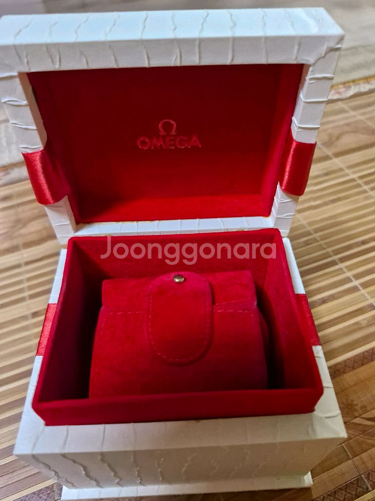 오메가 드빌 금장 시계--1