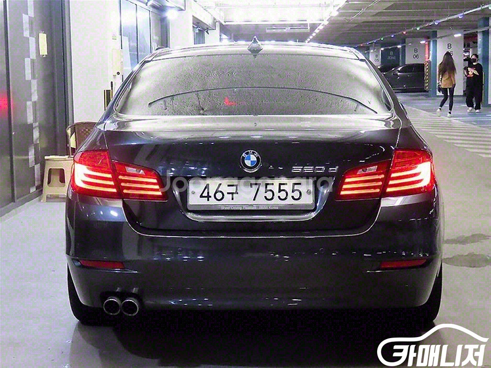 [BMW]5시리즈 (F10) 520d #앱특가--4