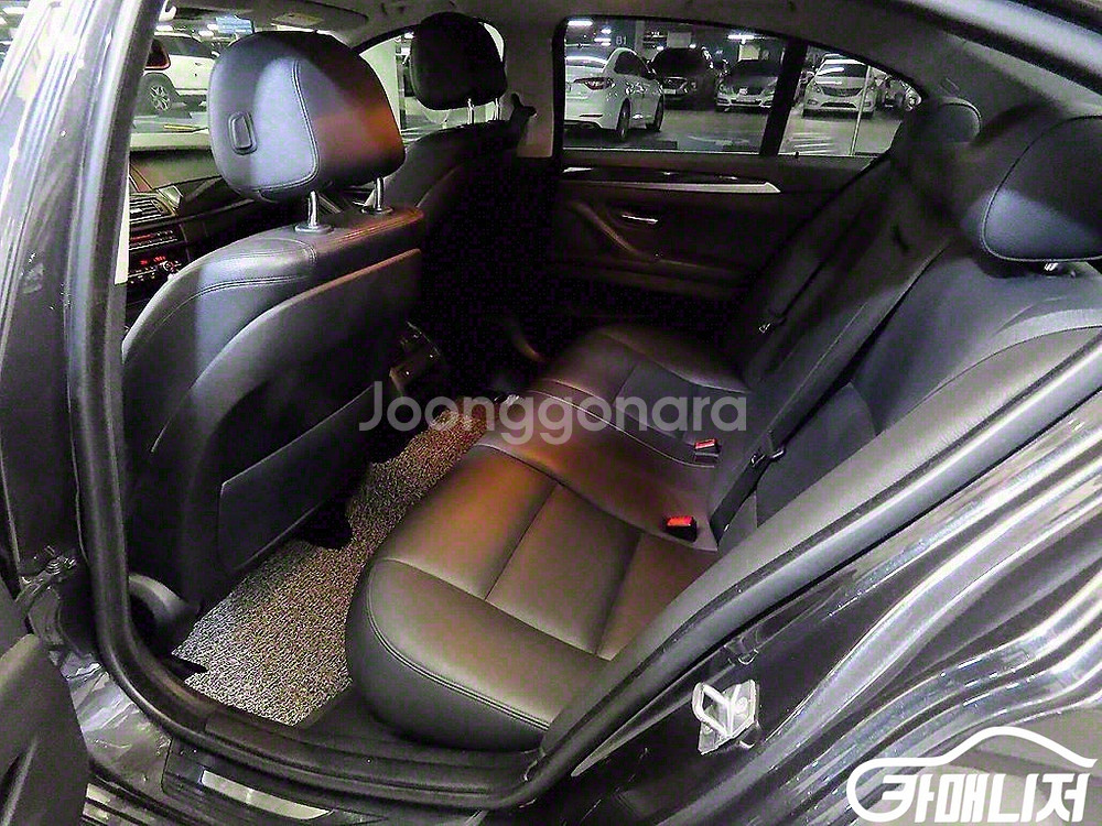 [BMW]5시리즈 (F10) 520d #앱특가--6