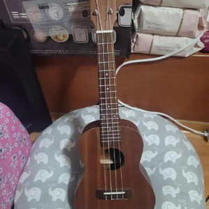 야엘 우쿨렐레