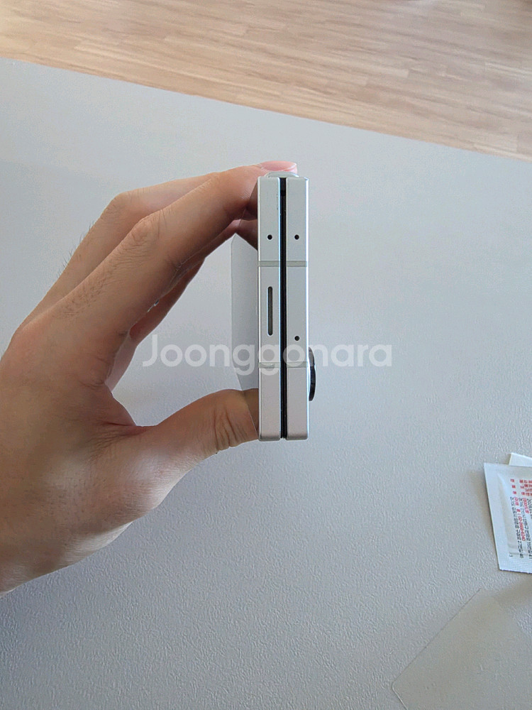 갤럭시 폴드6 한정판 화이트 1테라(1TB)--7