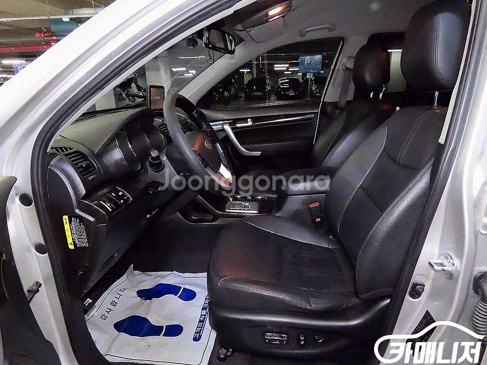 [기아]쏘렌토 R 디젤 2WD 2.0 TLX 최고급형--5