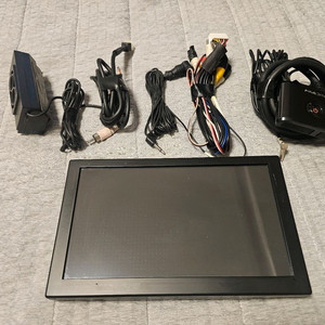 파인드라이브 BF300 3D 네비게이션 8인치(매립용)
