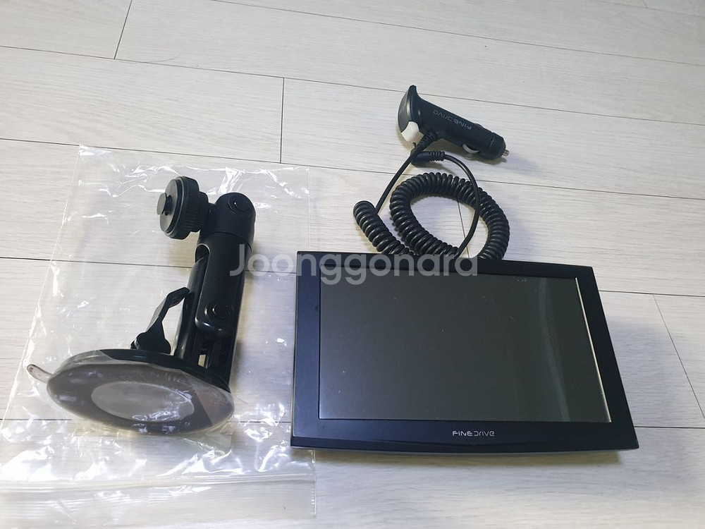 파인드라이브 Q30 아틀란3D 네비게이션--0