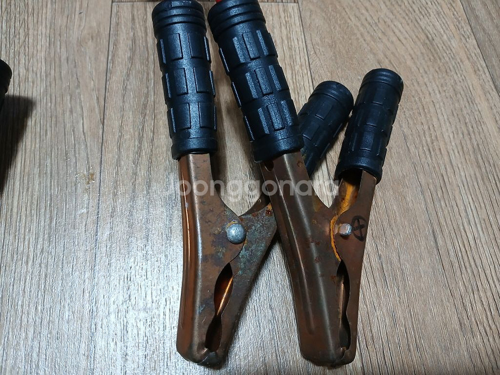 자동차 배터리 점프선 220cm 거의 새것 차량 필수품--3