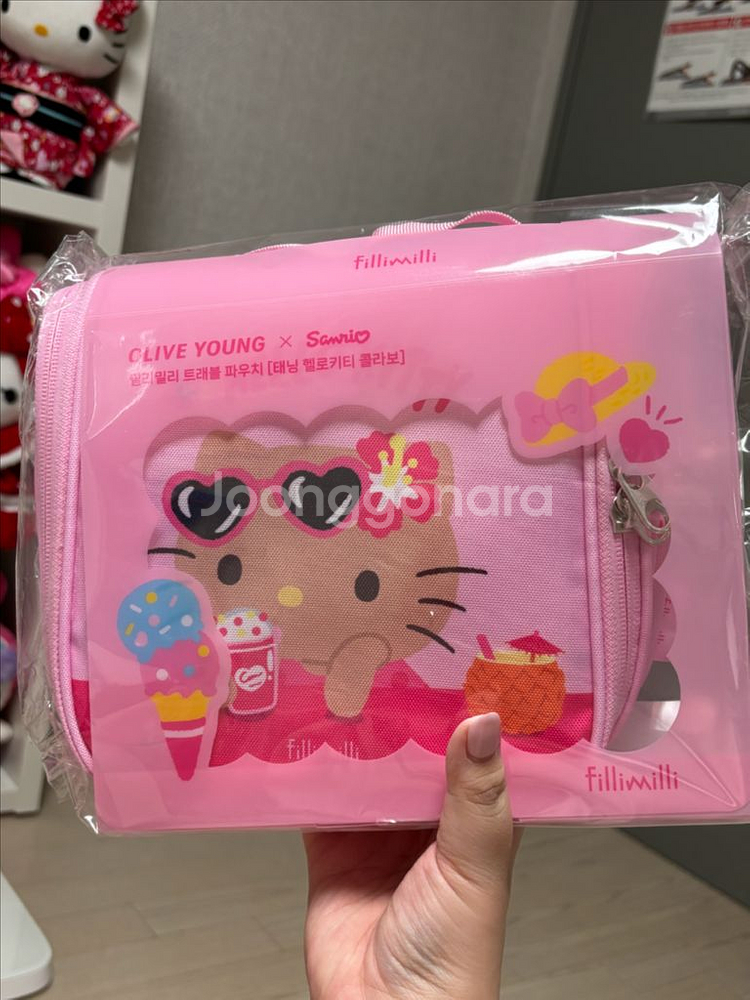 필리밀리 헬로키티 태닝키티 트래블 파우치 새상품--0