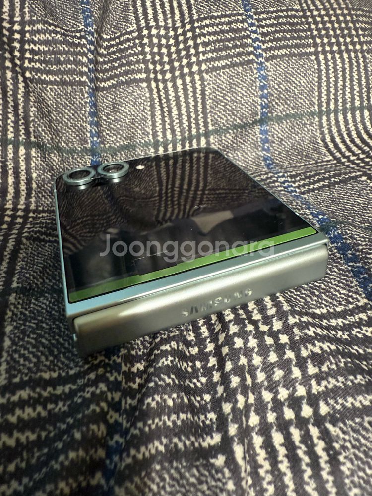 갤럭시 Z 플립6 민트색 외관 및 배터리 풀교체--9