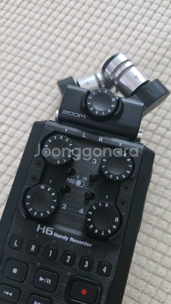ZOOM H6 Handy Recorder--1
