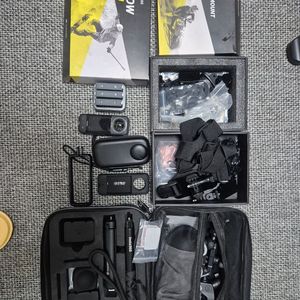 인스타 360 x3 번들세트 팝니다 (스노,모터사이클)