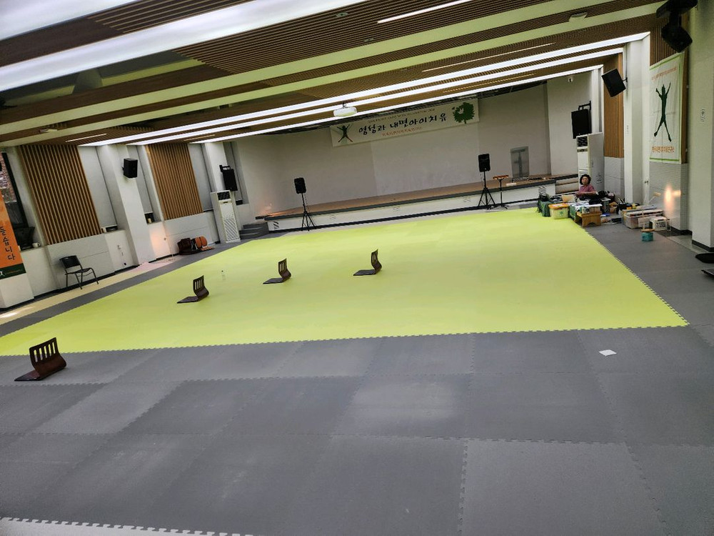 퍼즐매트 가로1미터 세로1미터높이1cm.층간소음매트 이미지