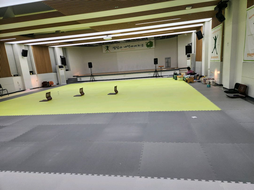 퍼즐매트 가로1미터 세로1미터높이1cm.층간소음매트 이미지