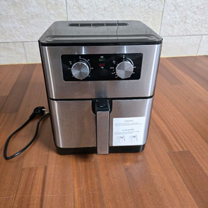 원더스리빙 쿠킹 에어프라이어(WF700) 팔아요