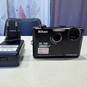 니콘 쿨픽스 S1100pj 디지털카메라