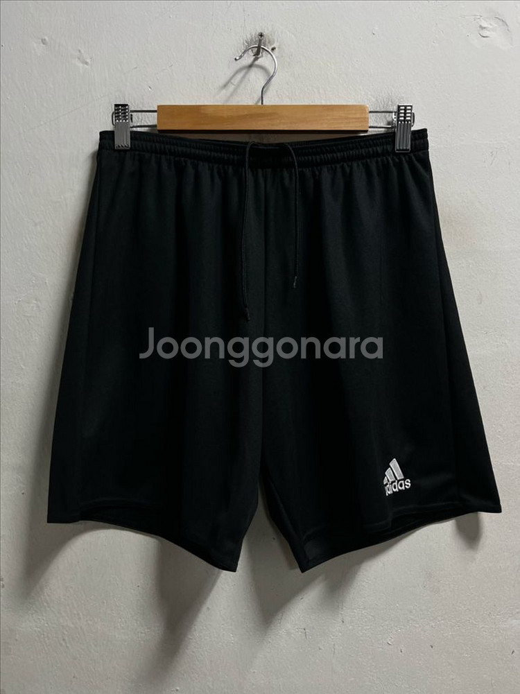 33-34 아디다스 기능성 스판 밴딩 반바지--0