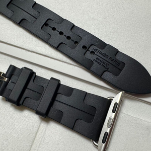 애플워치 42mm 에르메스 킬림 누아 스트랩
