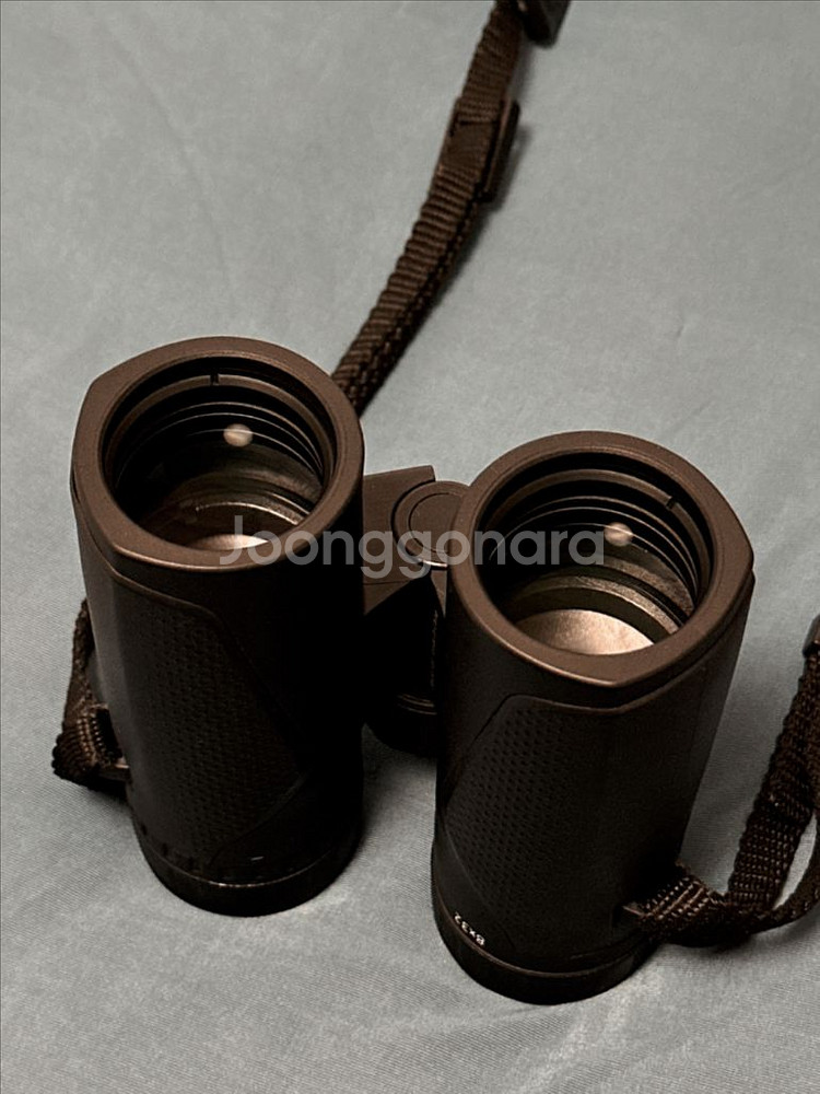 ZEISS TERRA ED 8X32 쌍안경 판매합니다.--2