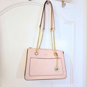 DKNY 핑크 숄더백