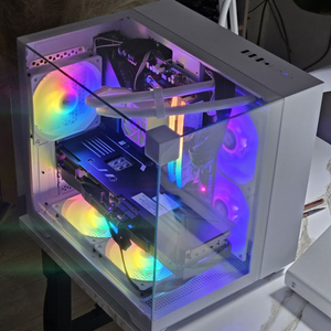게이밍 컴퓨터 본체 데스크탑 PC