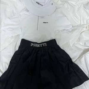 피레티 스커트, 티셔츠