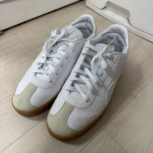 퓨마 스니커즈 290