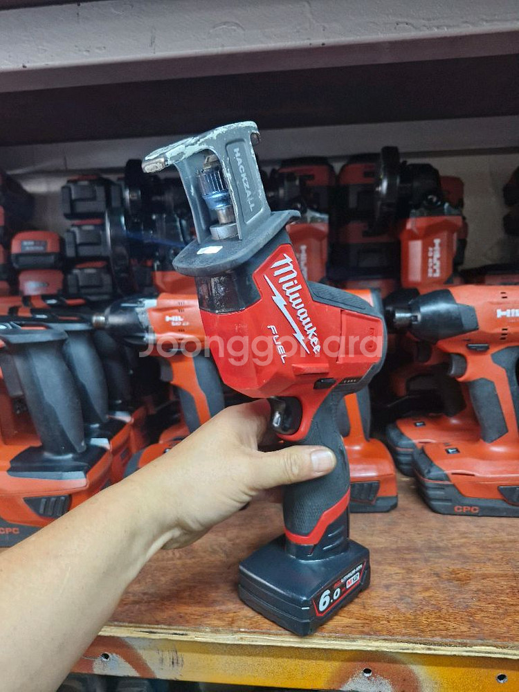 [정품]밀워키충전컷쏘 M12CHZ FUEL 6.0배터리--2