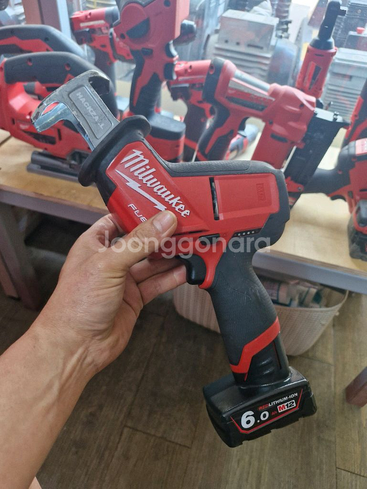 [정품]밀워키충전컷쏘 M12CHZ FUEL 6.0배터리--7