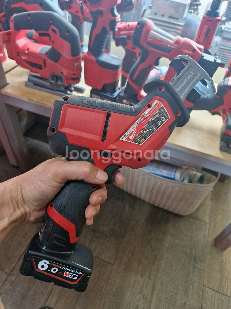 [정품]밀워키충전컷쏘 M12CHZ FUEL 6.0배터리--6