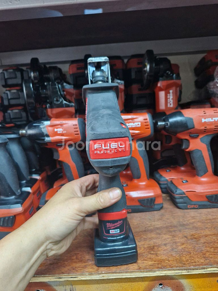 [정품]밀워키충전컷쏘 M12CHZ FUEL 6.0배터리--5