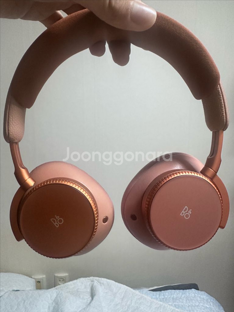 뱅앤올룹슨 H100--2